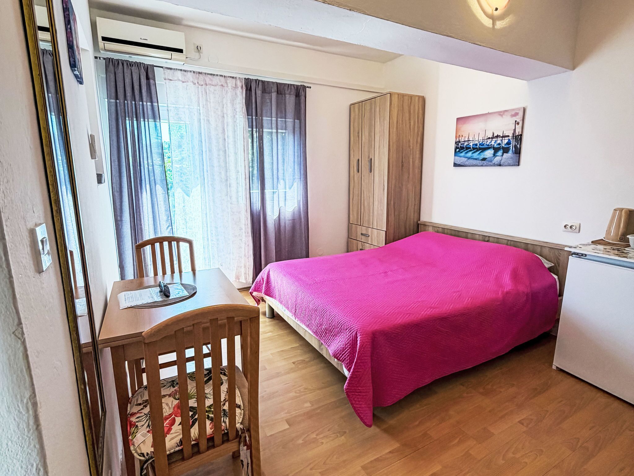 1 bedroom, Internet
