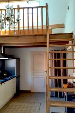 Interior - in La Livinière mit Großer Terrasse by Interhome (Cesseras)
