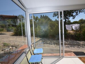 Interior - Die kleine Zikade by Interhome (Cesseras)