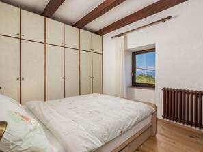 3 bedrooms, Internet - mit großem Garten und Pool by Interhome (Moscenice)