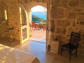 Internet - Wunderschöne Steinvilla mit tollem Ausblick by Interhome (Podgora)