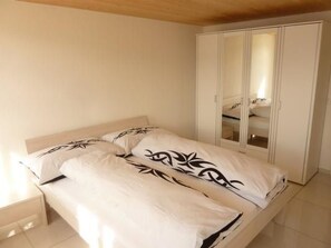 2 Schlafzimmer, Internetzugang