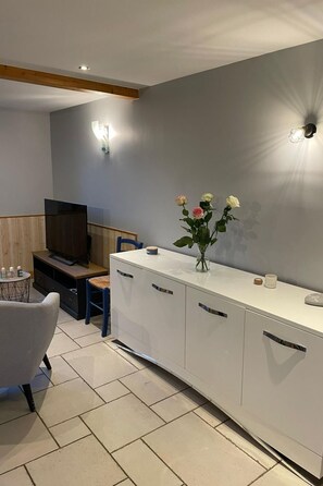 Interior - Stadthaus mit eigenem Garten und Grill by Interhome (Tourlaville)