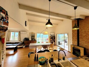 Interior - Haus Darshan Pool 10 Personen by Interhome (Collobrières)