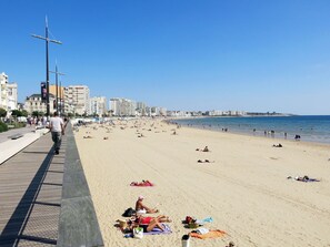 Beach - Haus Sables d'Olonne by Interhome (Chateau d'Olonne)