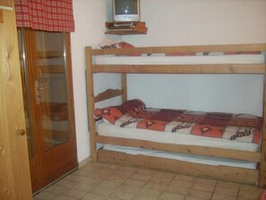 Internet - "Le Clos de Cluny" by Interhome (Saint Sorlin d'Arves)