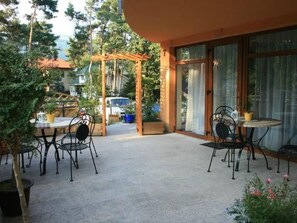 Outdoor dining - Apartamenty Kornel by Interhome (Pobierowo)
