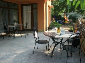 Outdoor dining - Apartamenty Kornel by Interhome (Pobierowo)