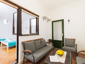 Interior - Wohnung "Lorenzo" mit Terrasse by Interhome (Trogir)