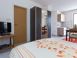 Internet - Apartmenthaus „Sean“ mit Parkplatz, Olivenhain by Interhome (Krk/Punat)