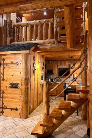 Interior - "Au Crêt du Bois" (Auf dem Wald) by Interhome (La Correrie)