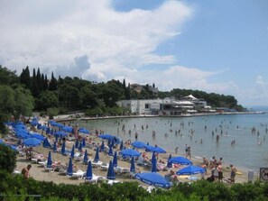 Beach - Studio im Erdgeschoss, beim berühmten Znjan-Strand by Interhome (Dragovode)