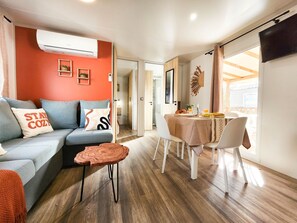 Dining - Dreamy Lodge - Genuss, Strand in 100m by Interhome (Canet-Plage)