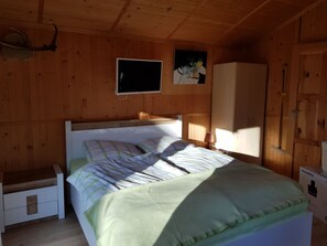 4 bedrooms