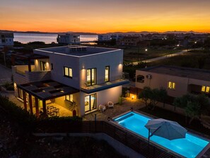 Pool - VILLA OLEA by Interhome (Debeljak)