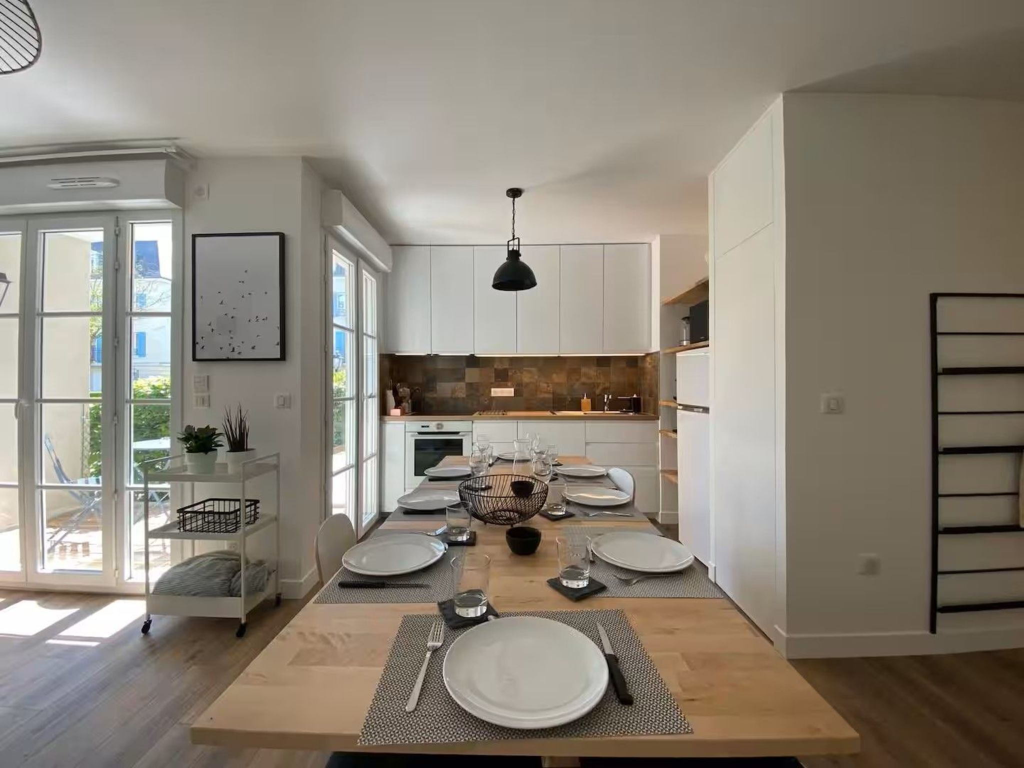 Refrigerador, microondas, horno y lavavajillas 