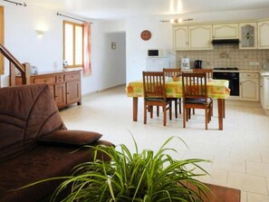 Interior - Morard - Bonnieux Appt Les Ocres by Interhome (Bonnieux)