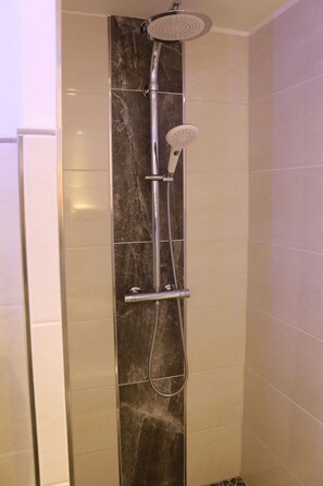 Towels - Appartement mit Garten, Grill und Terrasse by Interhome (Kurort Jonsdorf)