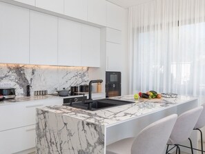 Fridge, microwave, oven, dishwasher - Villa Island Gem by Interhome (Trogir/Okrug Donji)