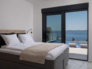 Internet - Villa Julian mit beheiztem Pool by Interhome (Trogir/Okrug Donji)