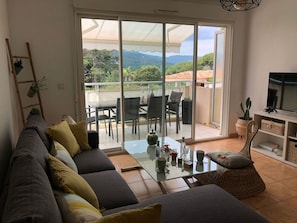 TV - Domaine Sainte-Maxime Park - Voller Süden by Interhome (Sainte Maxime)