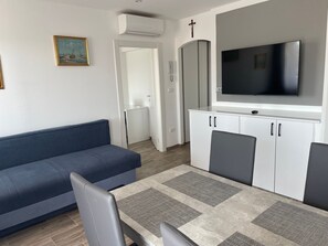 TV - in Fažana mit Terrasse und Garten by Interhome (Fažana)
