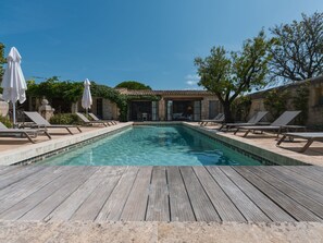 A heated pool - Aber Naste by Interhome (Eygalières)