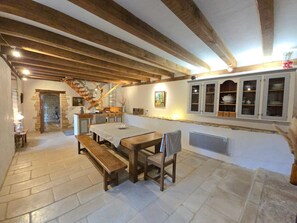 Dining - Geräumiges Ferienhaus mit Charme in der Dordogne by Interhome (Archignac)