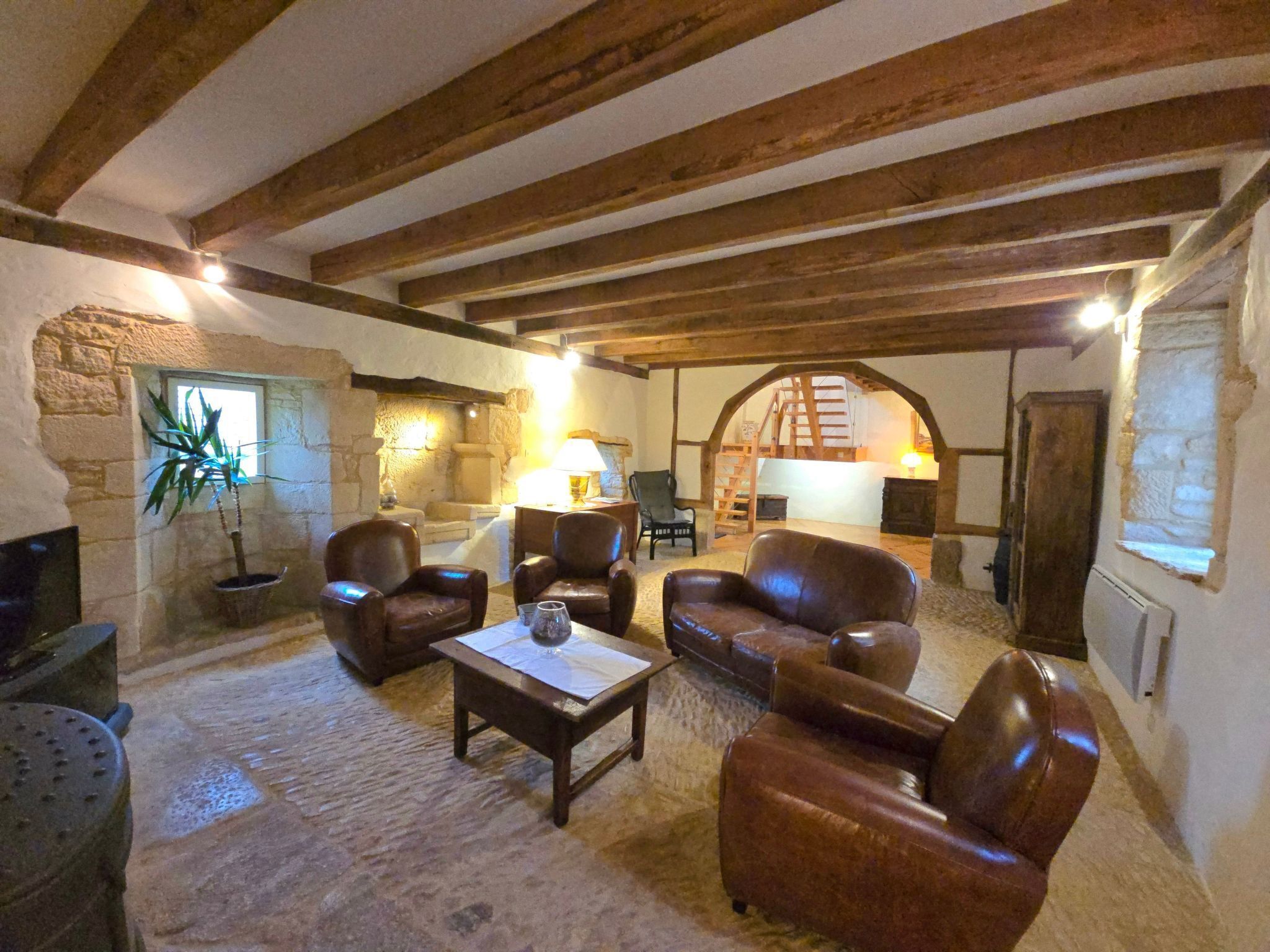 Televisión y reproductor de DVD 