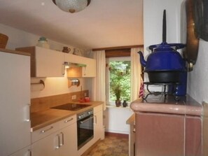 Refrigerador, microondas, horno y lavavajillas