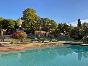 A heated pool - Domäne "Villa Océane" mit Jacuzzi by Interhome (Carnas)