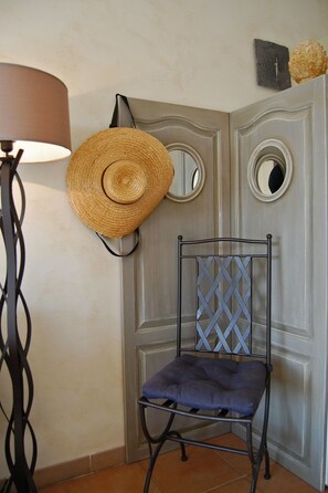 Interior - Cypres du Paradis by Interhome (Gordes)