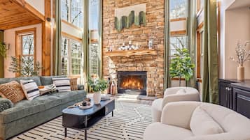 TV connectée, cheminée