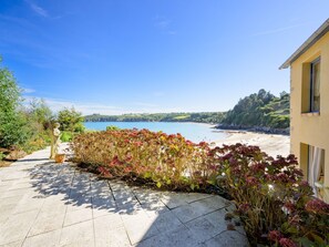 Property grounds - Villa "Ker House" mit Blick auf das Wasser by Interhome (Plouezec)