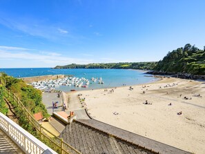 Beach - Villa "Ker House" mit Blick auf das Wasser by Interhome (Plouezec)