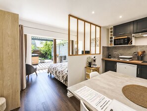 Internet - "L'Aube" - privates SPA - ruhig gelegen by Interhome (Surzur)