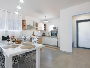 Dining - Haus Stella in Kapelica, Istrien mit privatem Pool by Interhome (Drenje)