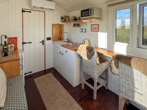 Interior - A perfect escape for couples seeking comfort, privacy, and scenic simplicity. (Temple Bruer)