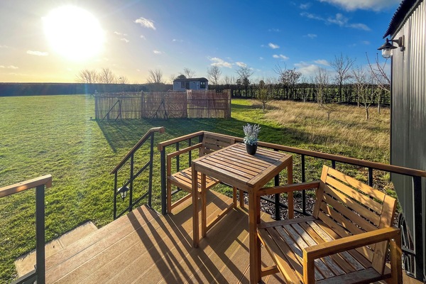 Outdoor | Oak Hut - Temple Bruer Glamping, Temple Bruer