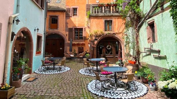Outdoor dining - Schweitzer in Riquewihr by Interhome (Riquewihr)