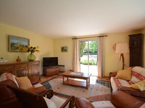 TV, fireplace - "Le Rieu" mit eigener Terrasse by Interhome (Malaucène)