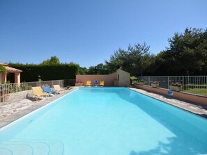 Pool - "Le Rieu" mit eigener Terrasse by Interhome (Malaucène)