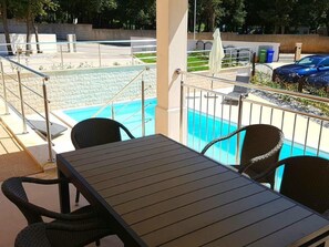 Outdoor dining - Villa "Marisol" mit Garten, Grill und Terrasse by Interhome (Pula/Banjole)