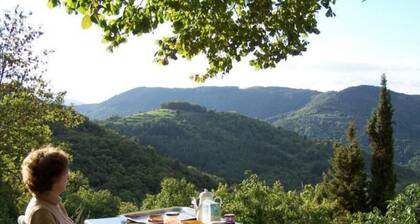 Gîte de Chapelèche Les Châtaigniers für 7 Pers. by Interhome