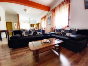 Fernseher