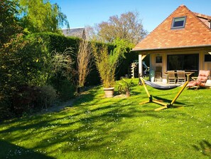 Terrace/patio - La grange Escapade Normande by Interhome (Auberville)