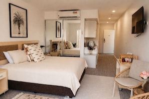 1 dormitorio, tabla de planchar con plancha, Internet y ropa de cama