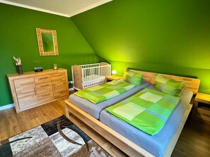 2 bedrooms, Internet