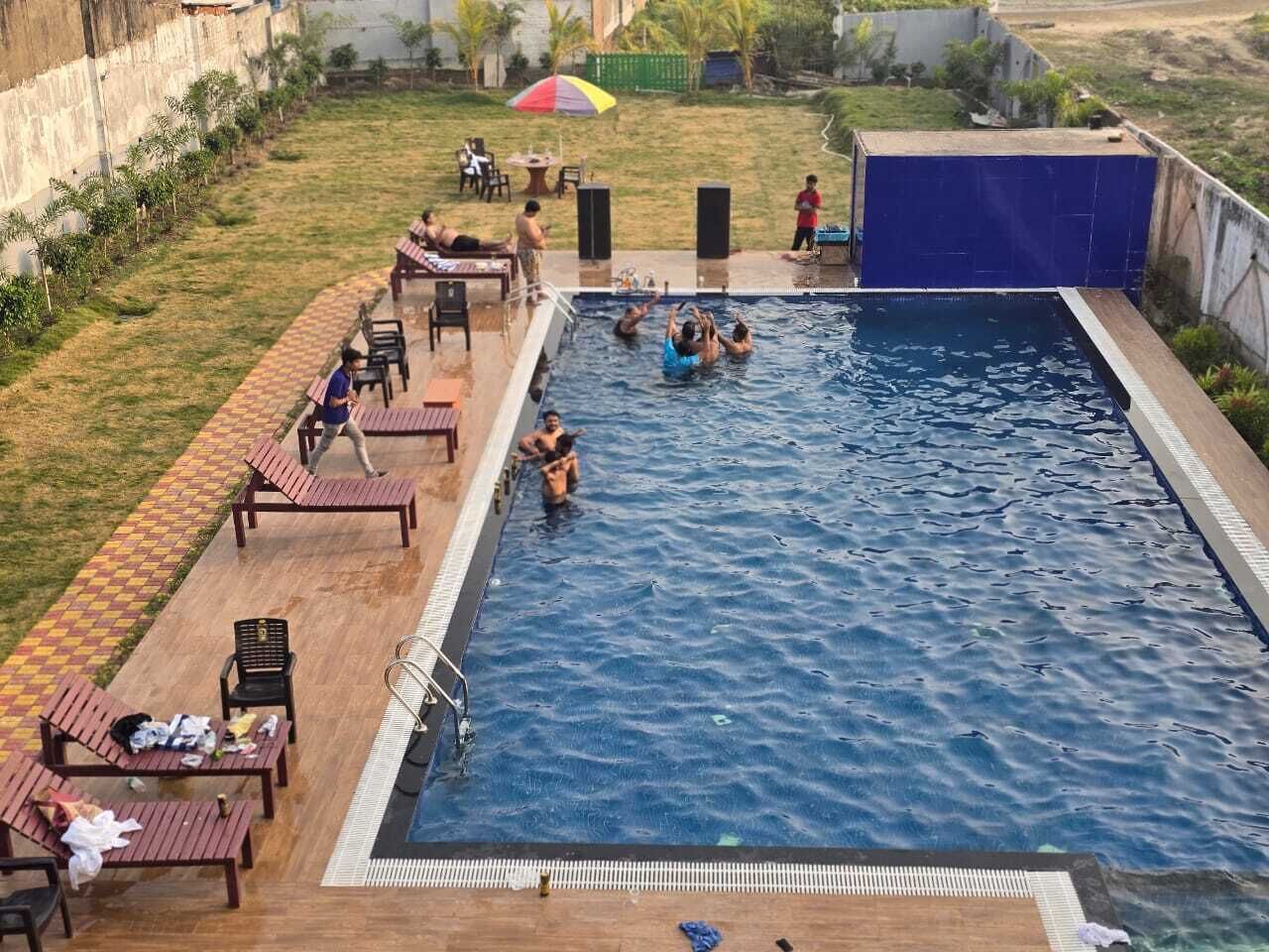 Outdoor pool