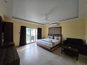 Deluxe-Doppelzimmer, Poolblick